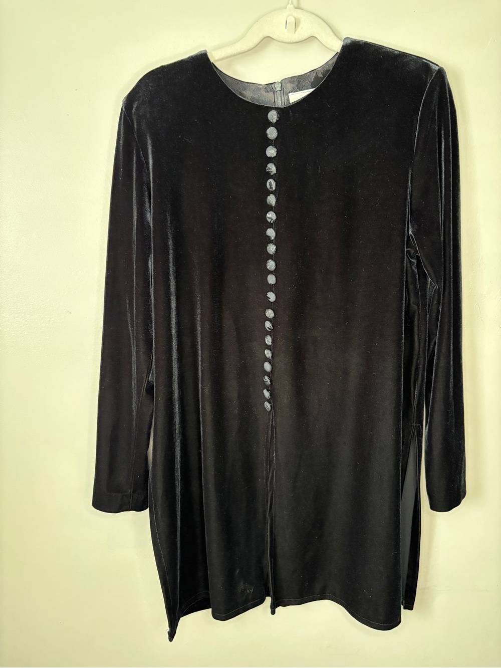 Classic Black Velvet Long-Sleeve Button-Front Dress